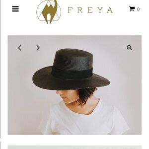 Freya Orchid Black Hat